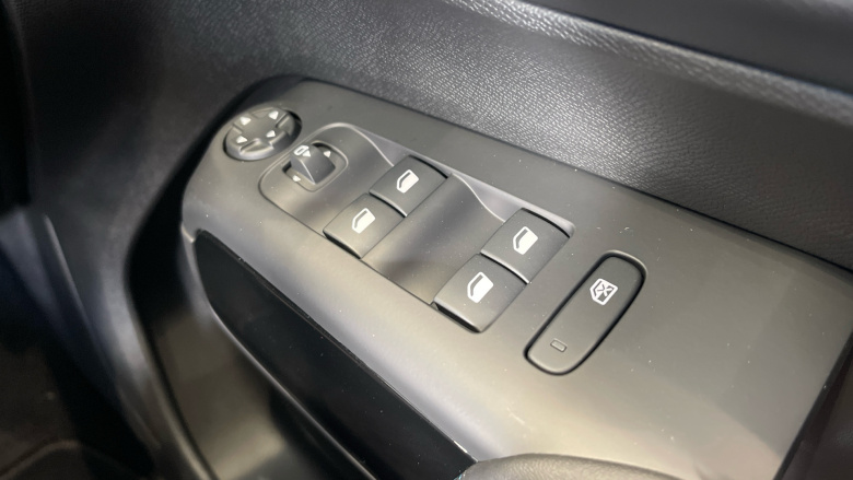 Citroen C5 Aircross 1.2 Hybrid 145 Max Edition 5dr Auto Petrol Hatchback